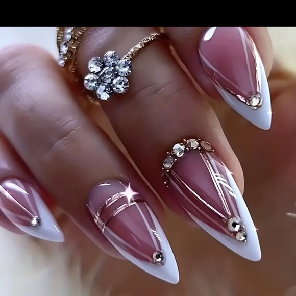 NEW Set of 24 NAILS with rhinestones Pointed French tip - Picture 1 of 3